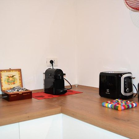 Dock33 - Comfort Loft In Catania Center Esterno foto