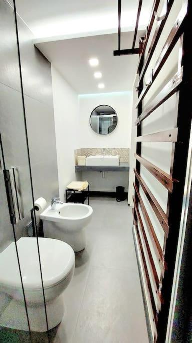 Dock33 - Comfort Loft In Catania Center Esterno foto