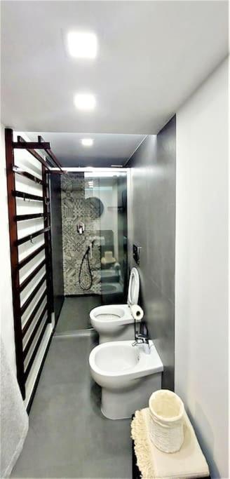 Dock33 - Comfort Loft In Catania Center Esterno foto
